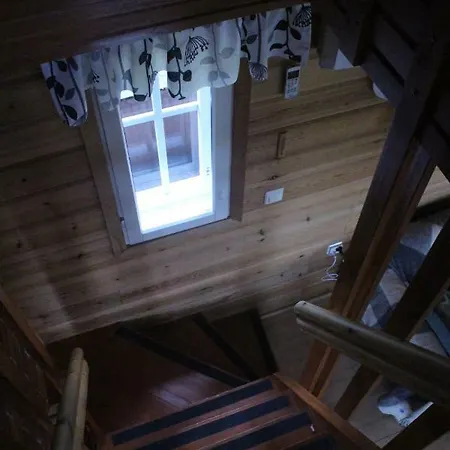 Kirvesjaerven Simpukka Feriehus *