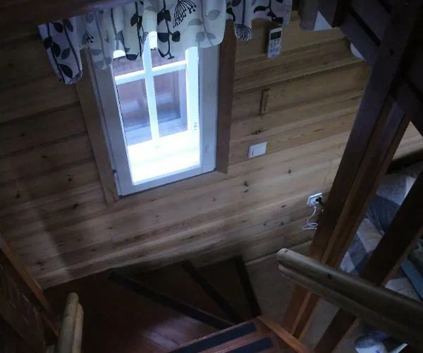 Kirvesjaerven Simpukka Ferienhaus *